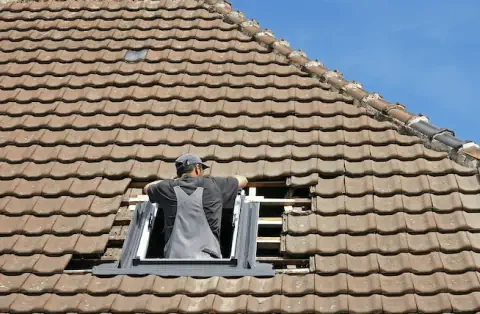 Pose de velux à Saint-Julien de l'Escap